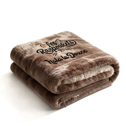 Plaid Razpoukets personnalisé zippé coloris marron, prénom brodé