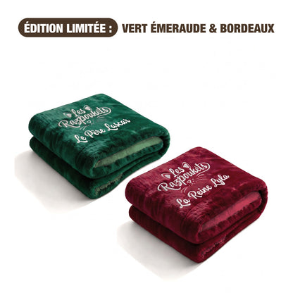 Plaid Razpoukets édition limitée, vert émeraude et bordeaux pliés côte à côte